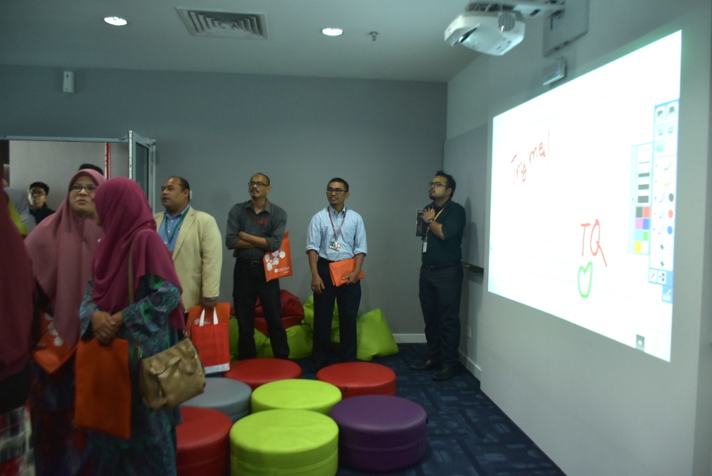 UKM 1613
